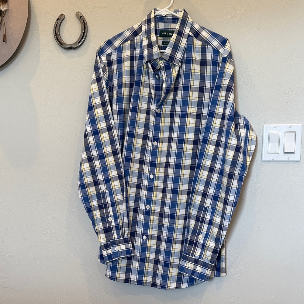 Orvis Men's Blue and White Plaid Button Down Shirt